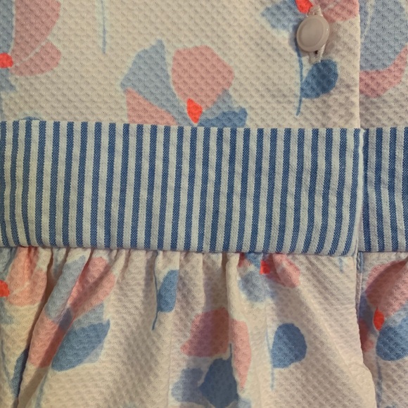 Beautiful Easter dress - Picture 3 of 4